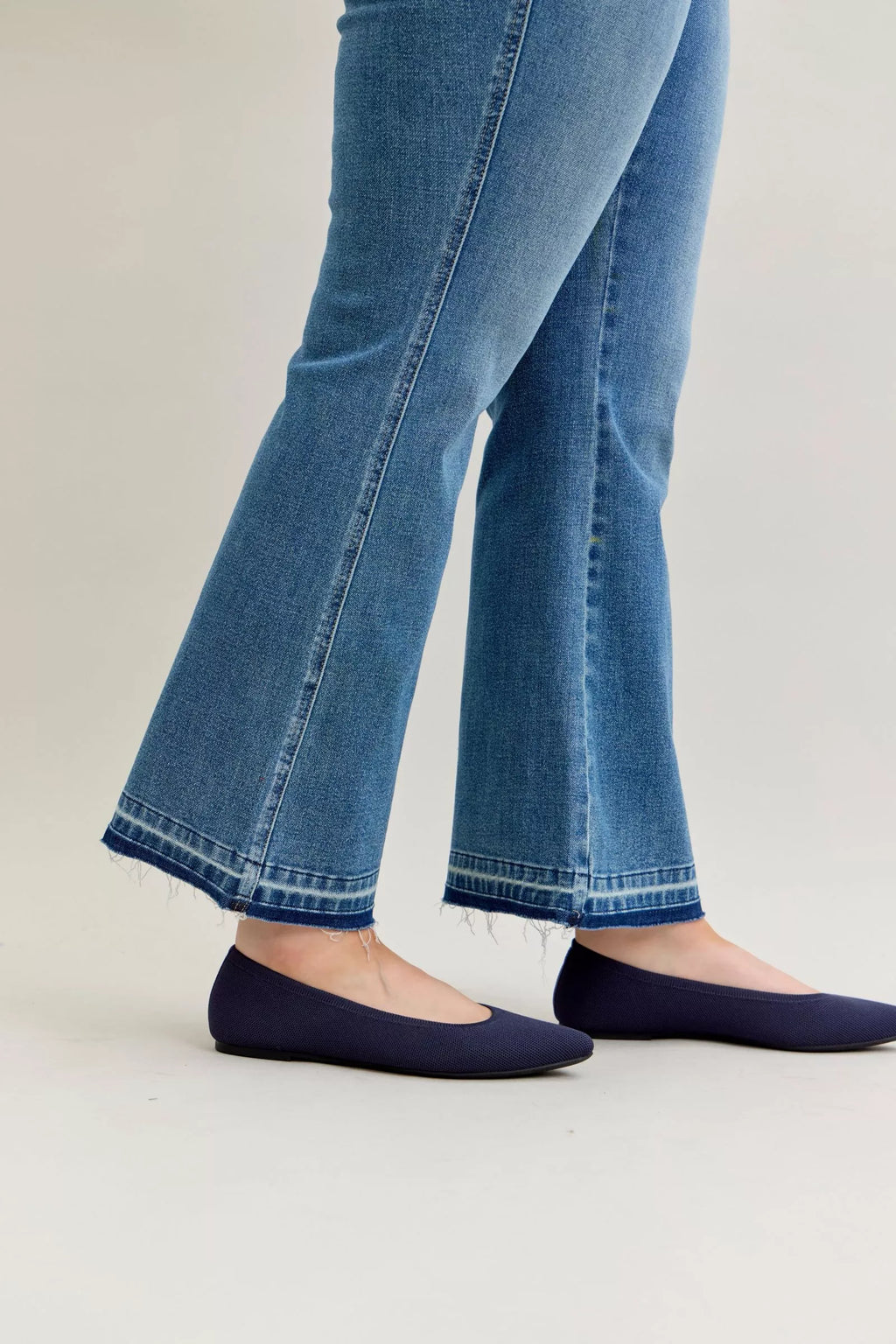 Judy Blue Mid Rise Tummy Control Release Hem Bootcut Jeans