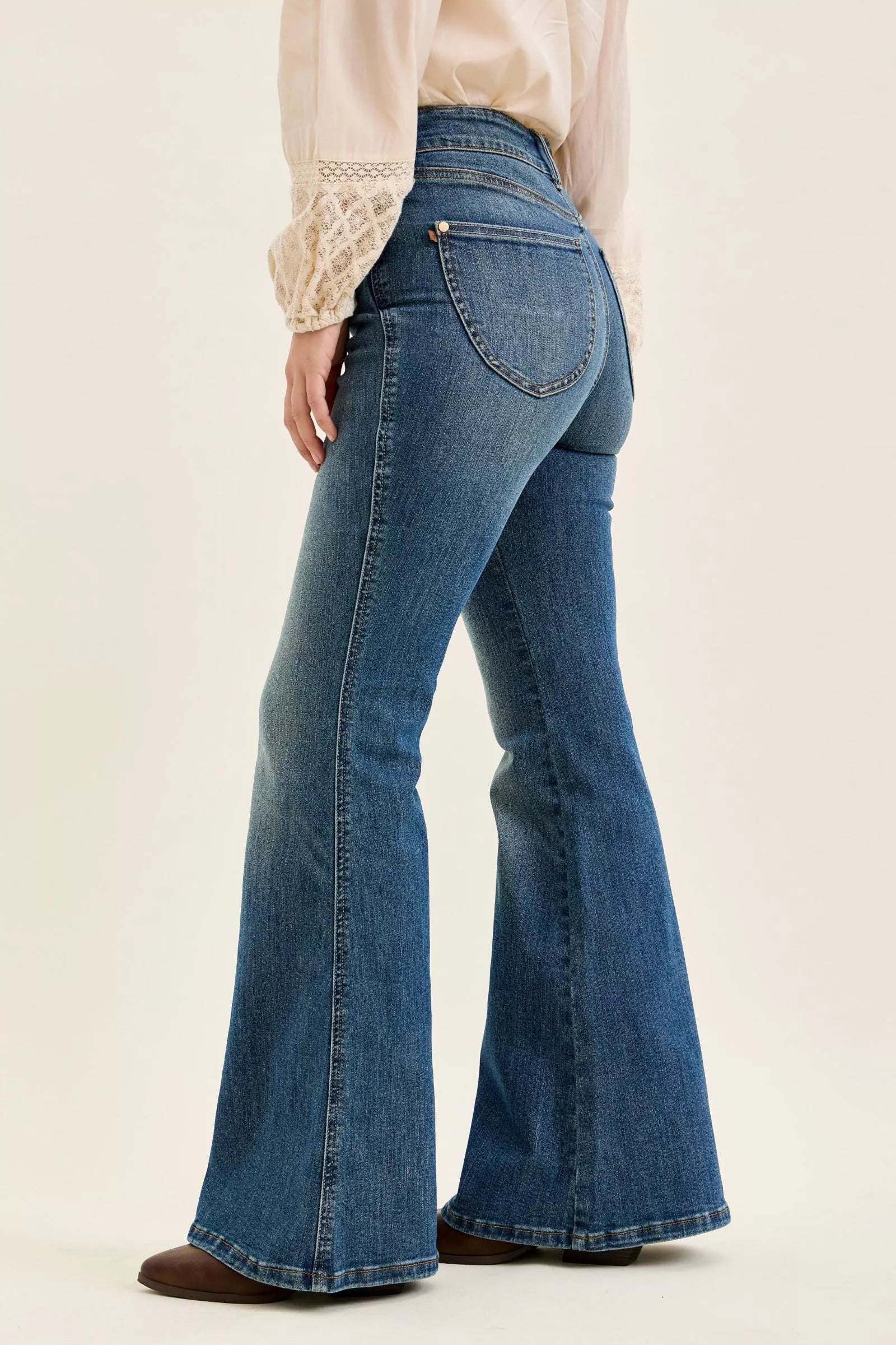 Judy Blue Double Button Tummy Control Flared Leg Jeans