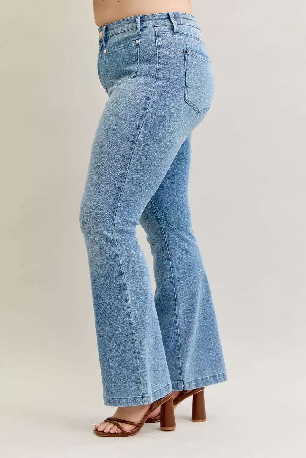 Judy Blue Mid Rise Bootcut Jeans with Contrast Wash Front Patch Pockets