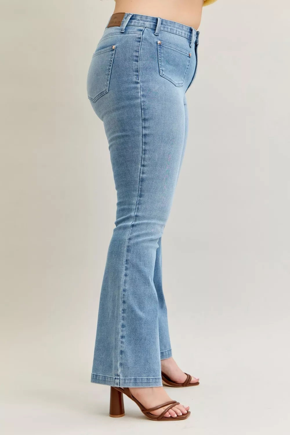 Judy Blue Mid Rise Bootcut Jeans with Contrast Wash Front Patch Pockets