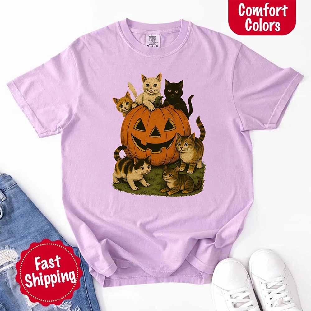 Vintage 90s Cat Halloween Comfort Colors Shirt – Retro Tee for Cat Lovers