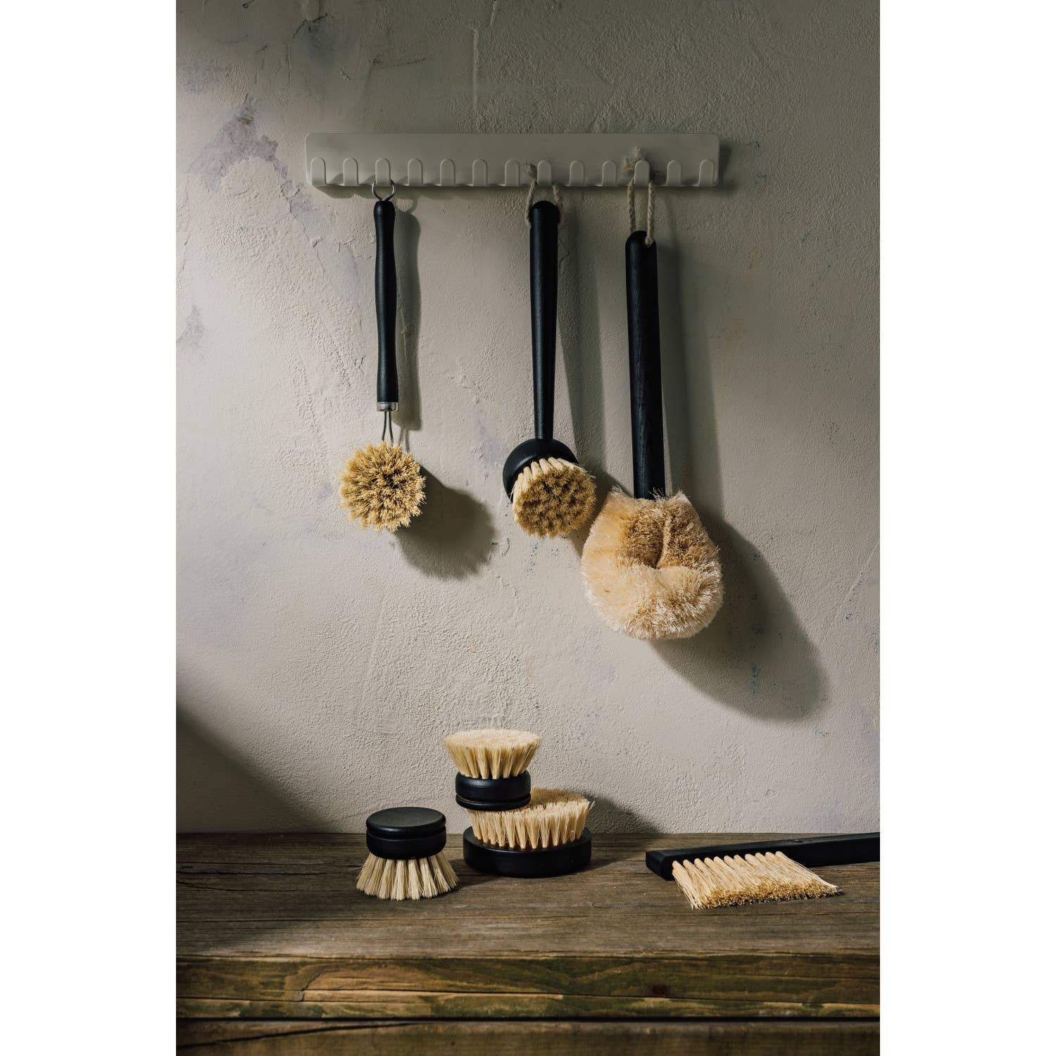 Danica Heirloom - Sisal Bottle Brush