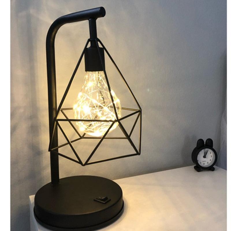 Retro Iron Art Minimalist Table Lamp Reading Lamp Vintage Night Lamp for Bar Bedroom Bedside Lighting Home Deco Lamp Bedside New Cute Study Lamps for Bedroom Décor
