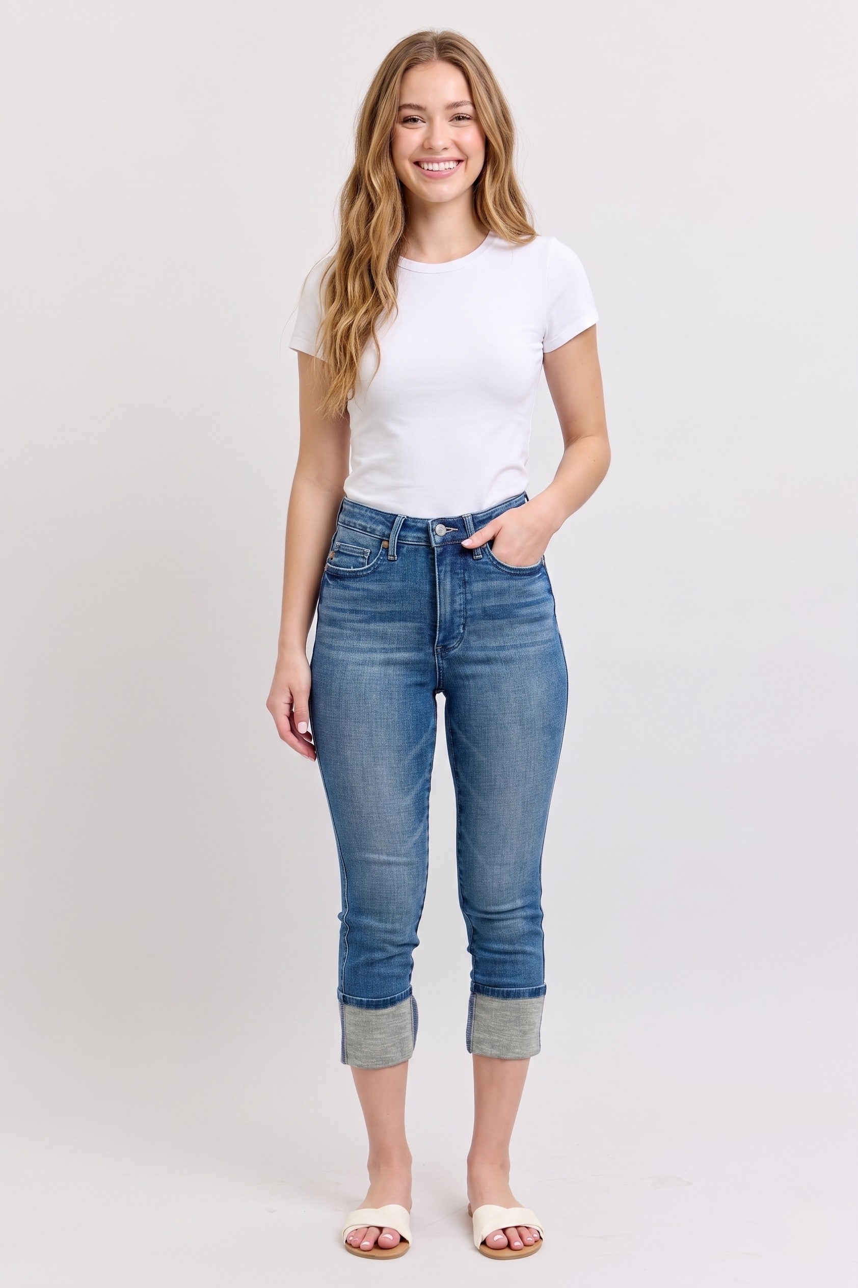 Judy Blue Skinny Capris Jeans with Pockets